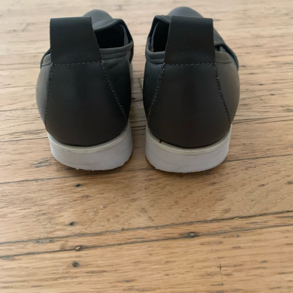 Everlane gray leather women’s size 6.5 The Street Shoe - Picture 5 of 13